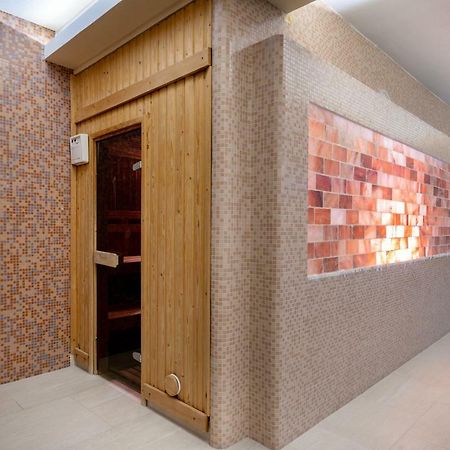 Bed and Breakfast DorEsz Wellness Panzió Újhartyán Exterior foto