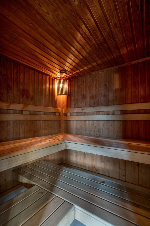 Bed and Breakfast DorEsz Wellness Panzió Újhartyán Exterior foto